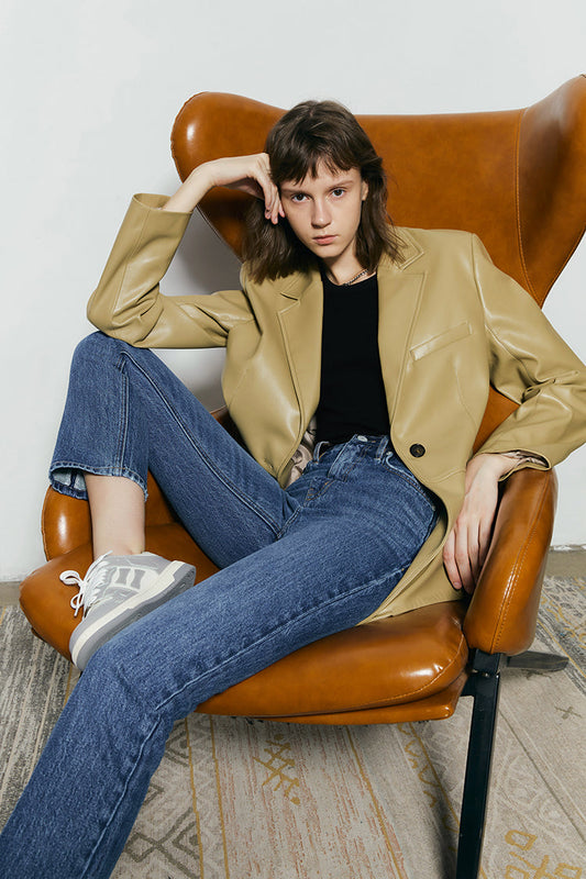 Activity Grrrl High Rise Kick Crop Jeans Hj017 in Once in Lifetime view 2 - High-Waisted - Hj017 Jeans (bottom)