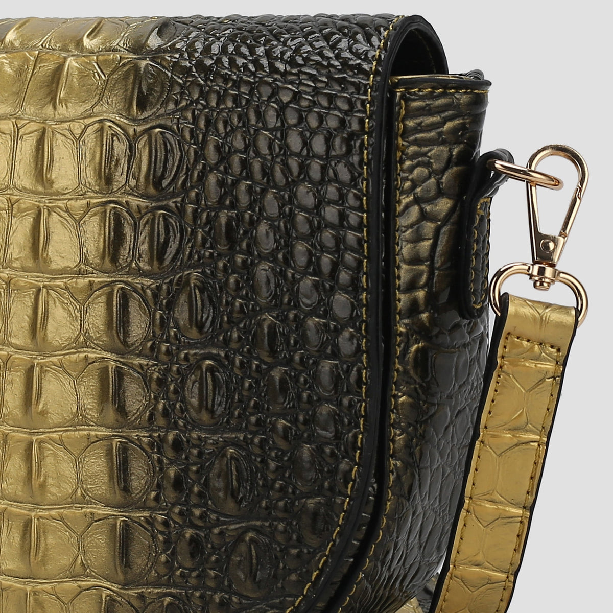 Amalia Croc-embossed Crossbody Bag view 5 - Bag Crossbody