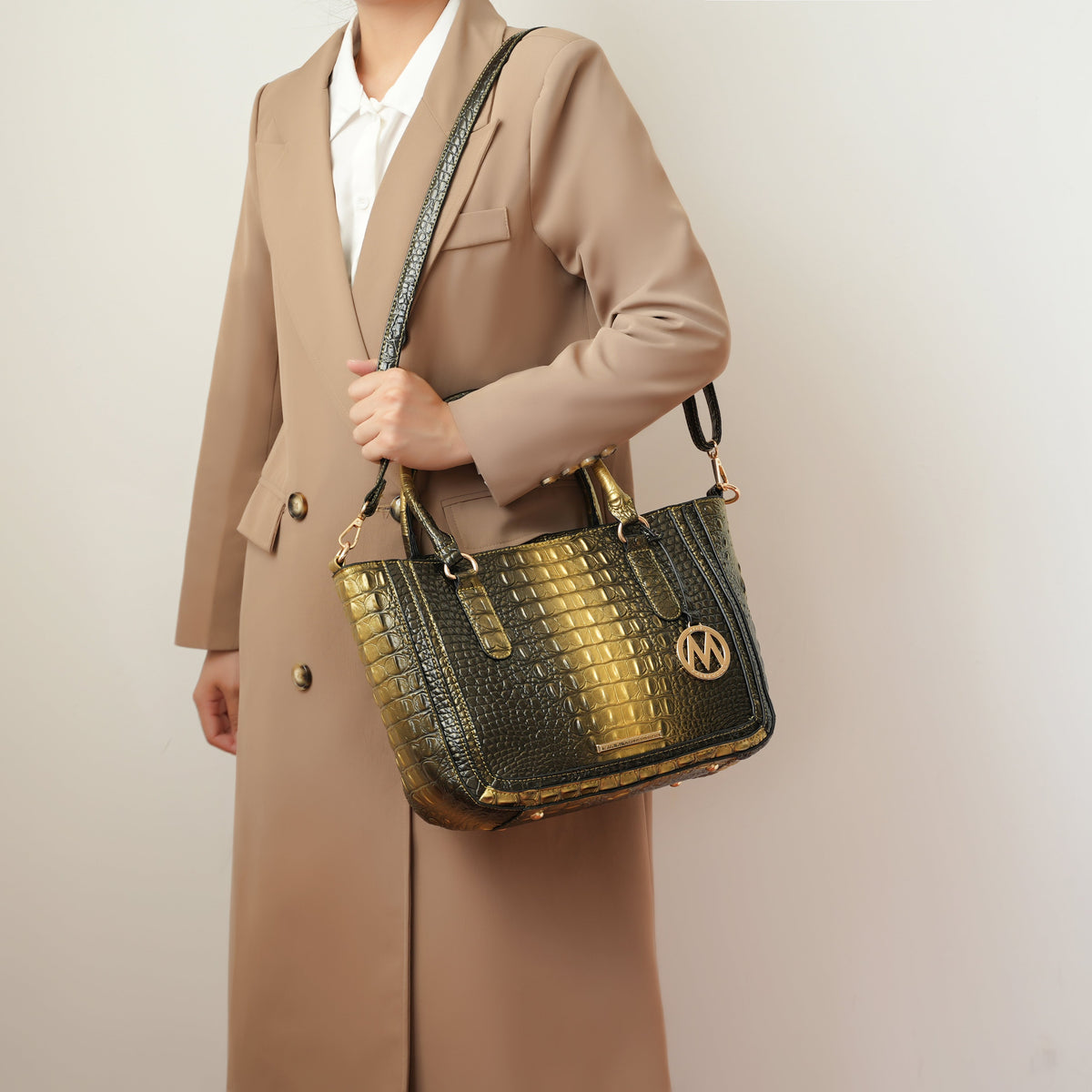 Bonnie Croc-embossed Handbag and Set in Croco Gold view 2 - Set Handbag (one-piece)