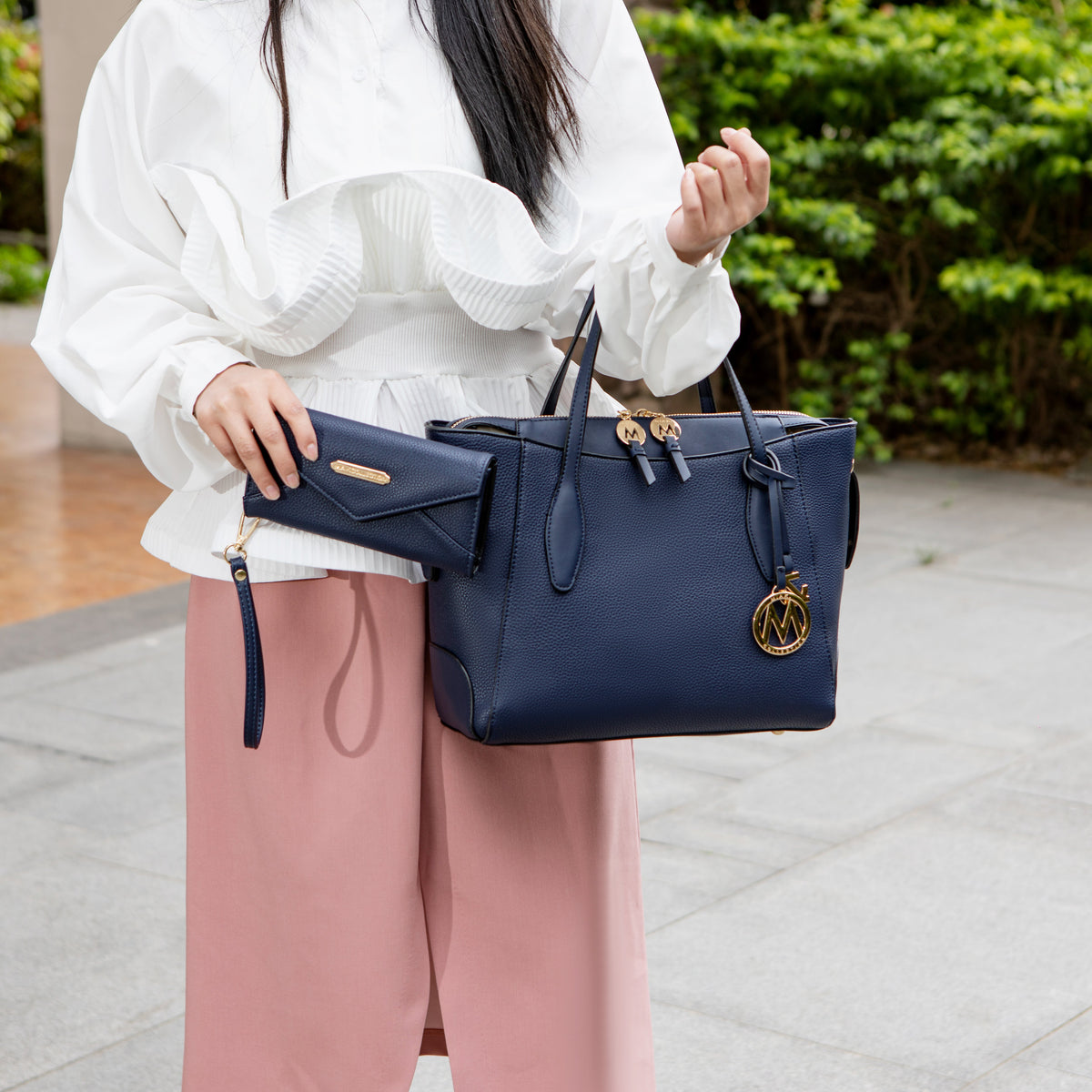 Bruna Tote Bag and Wallet Set in Midnight Blue view 5 (one-piece)