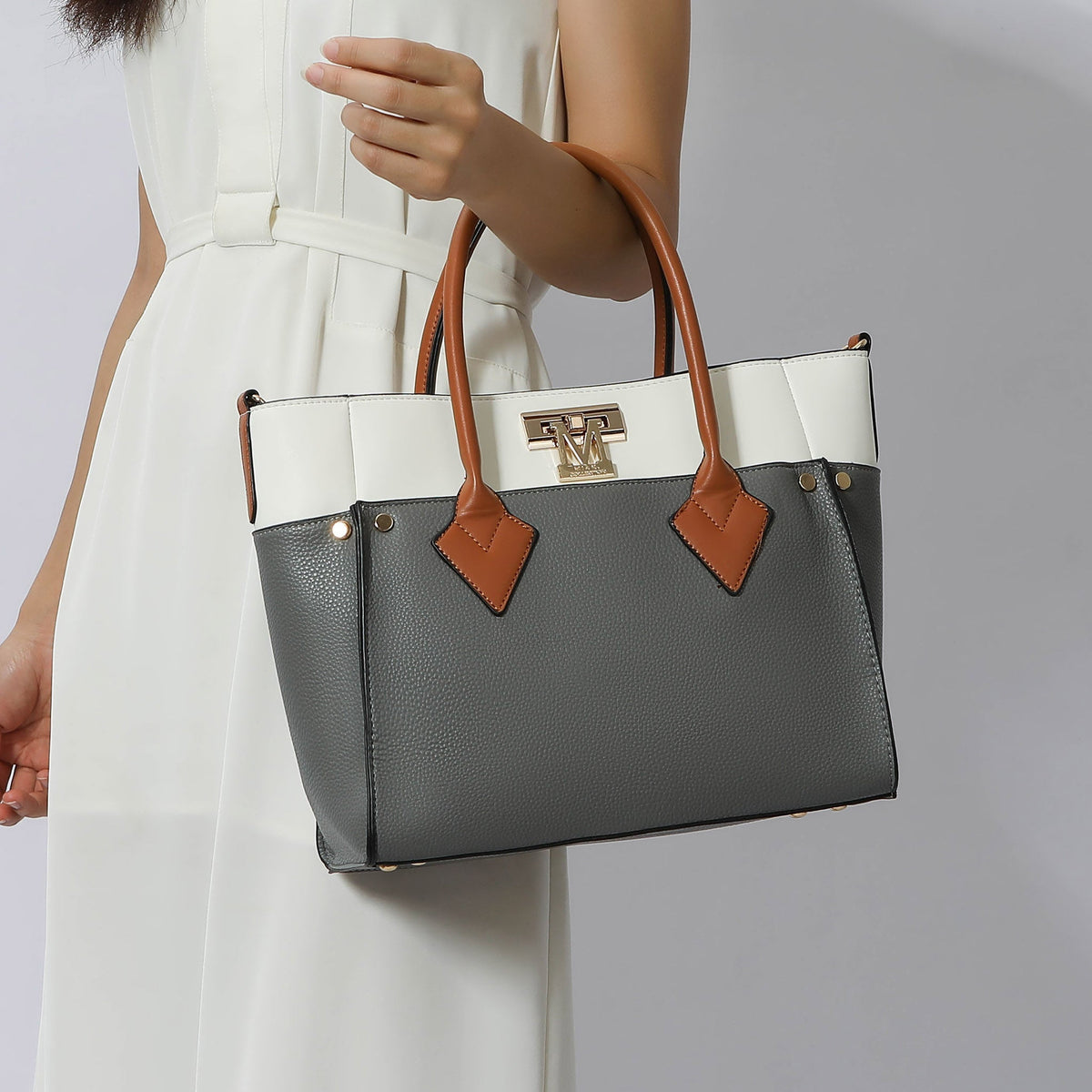 Brynlee Tote Bag and Set in Burgundy view 2 - Brynlee Bag (one-piece)