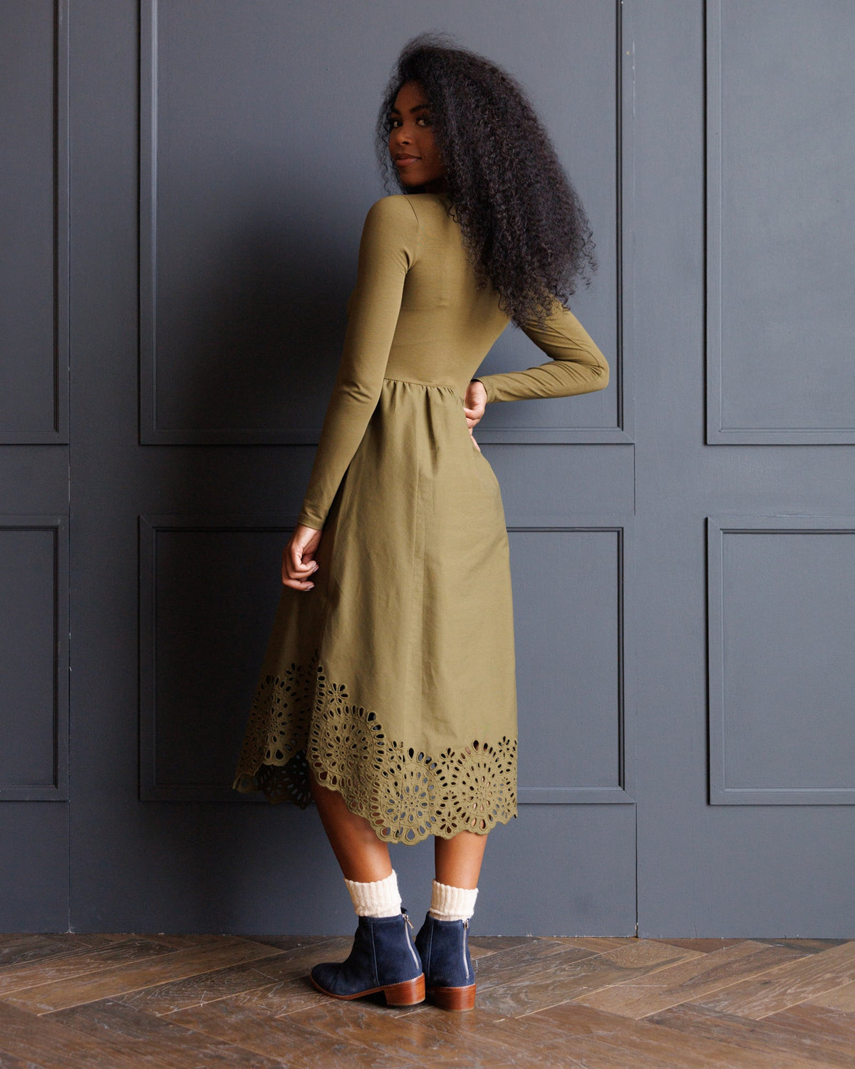 Downeast Embroidered Hybrid Dress in XL view 5