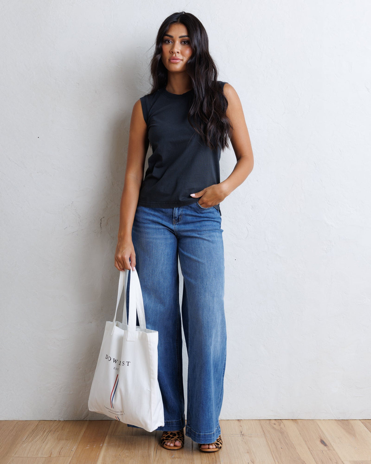 Downeast Super High Wide Leg Slouchy Wash Jeans in 32 view 8 - High Speed Washing Machine (bottom)