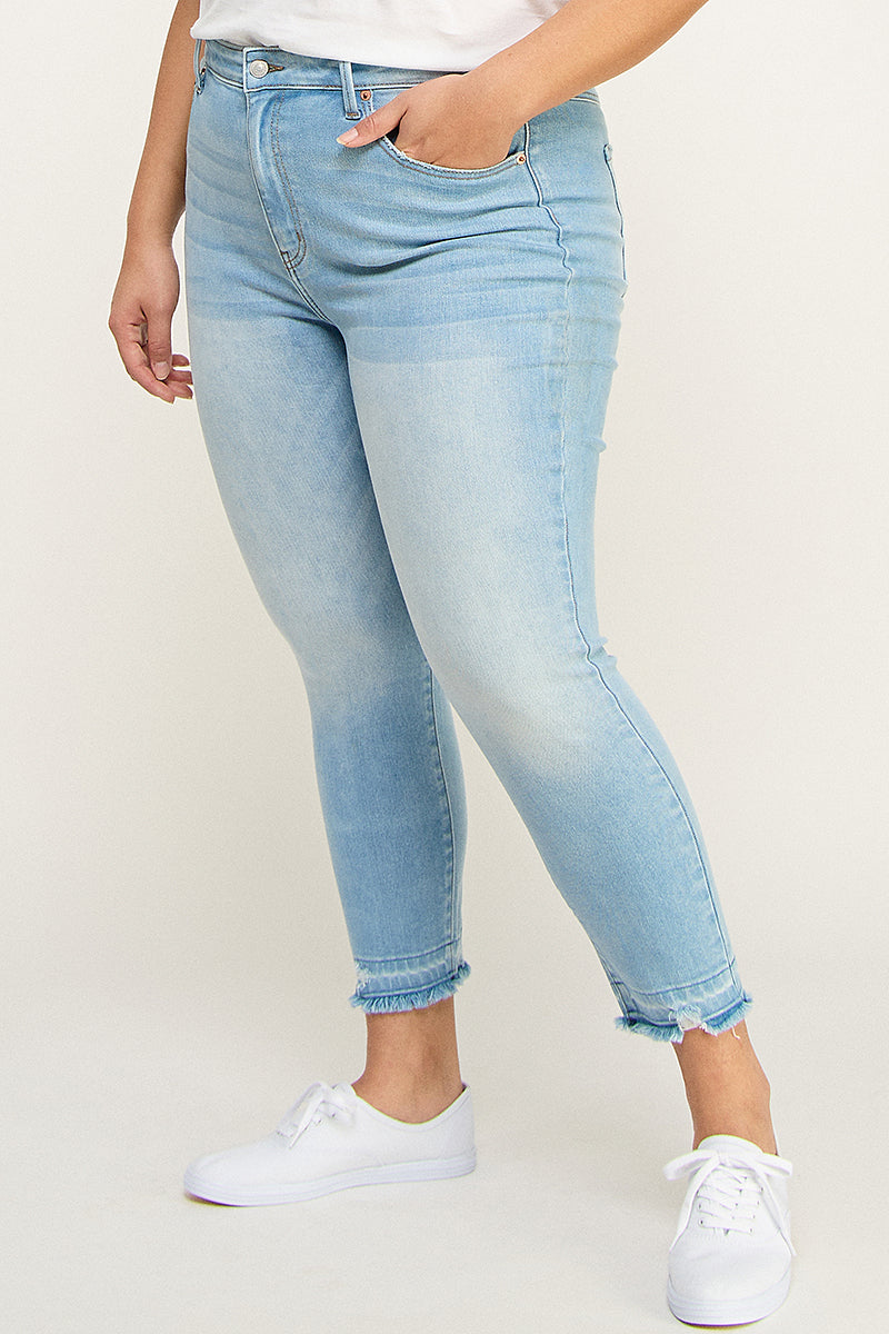 Eden plus High Rise Crop Skinny Jeans in P-20 view 3 - High-Waisted (bottom)