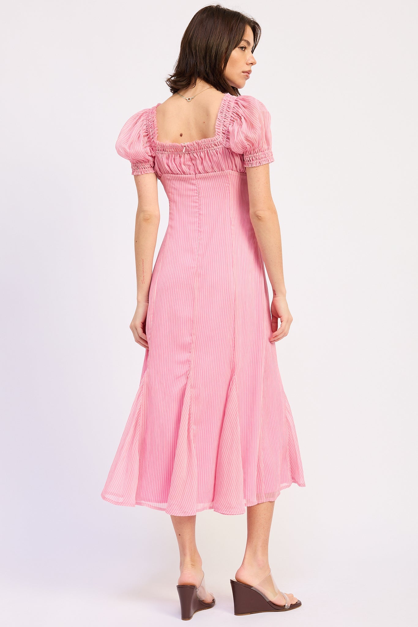 Emory Park Bellis Midi Dress in Pink view 3 - Belisario Midi Dress Midnight Blue