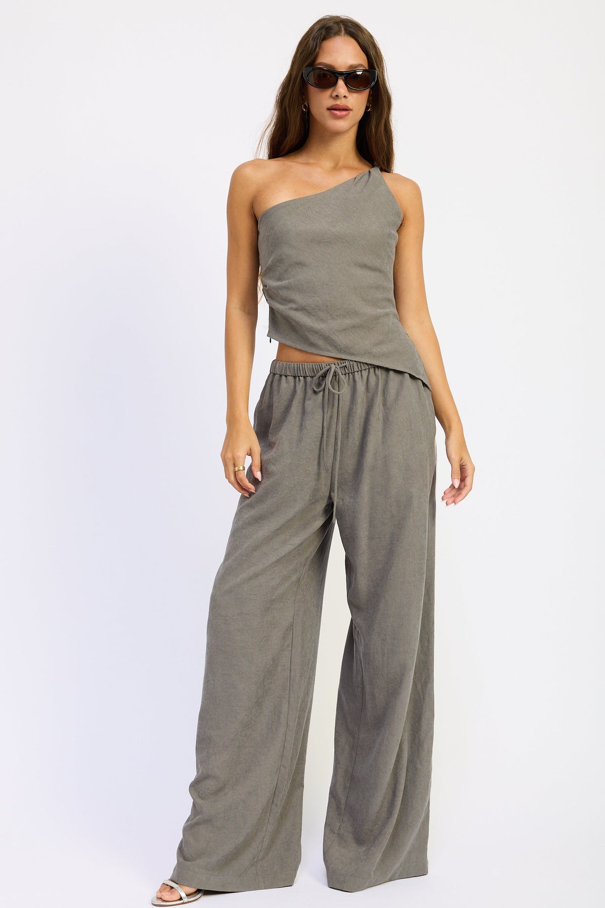 Emory Park Keira Top in Grey Blue Stripe view 5