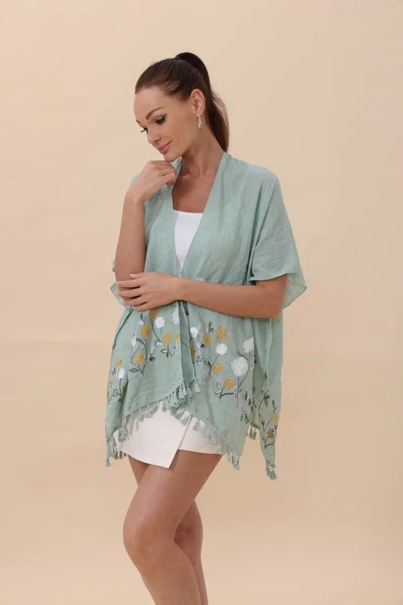 Floral Embroidered Tassel Hem Kimono Cardigan Top - MeeeShop Women's Fashion