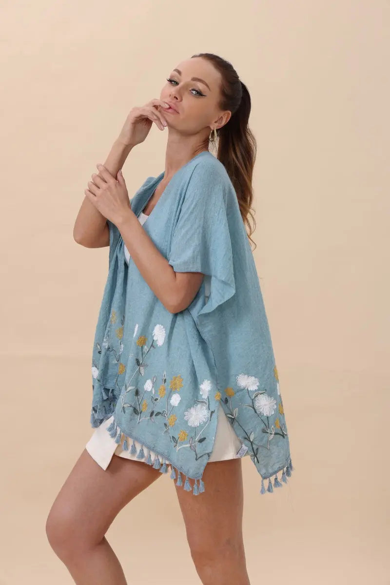 Floral Embroidered Tassel Hem Kimono Cardigan Top - MeeeShop Women's Fashion