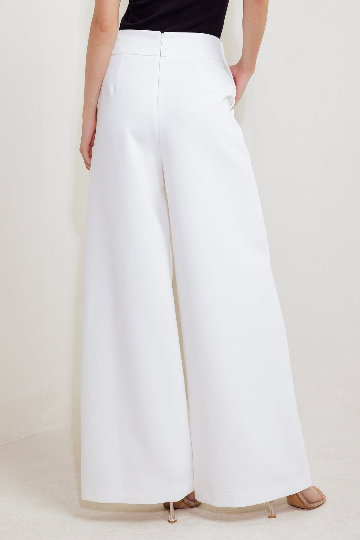 Flying Tomato Modern Edge Woven Pants - MeeeShop Women's Fashion