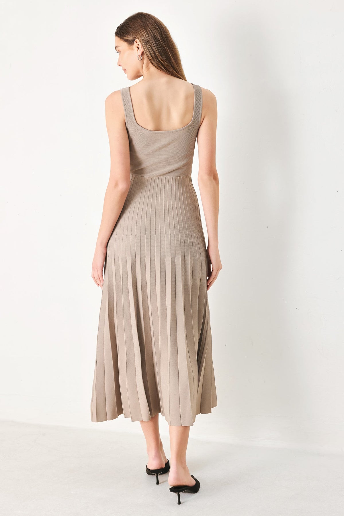 Flying Tomato Mono Form Sweater Knit Midi Dress - MeeeShop Women's Fashion