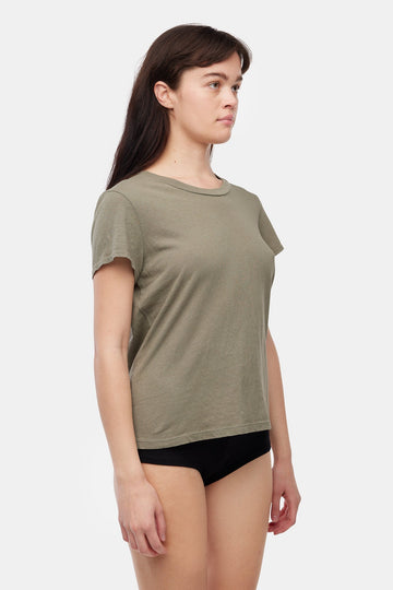 Frank Tee in S view 2 - Fall Wardrobe Essential - Tee 7 (top)