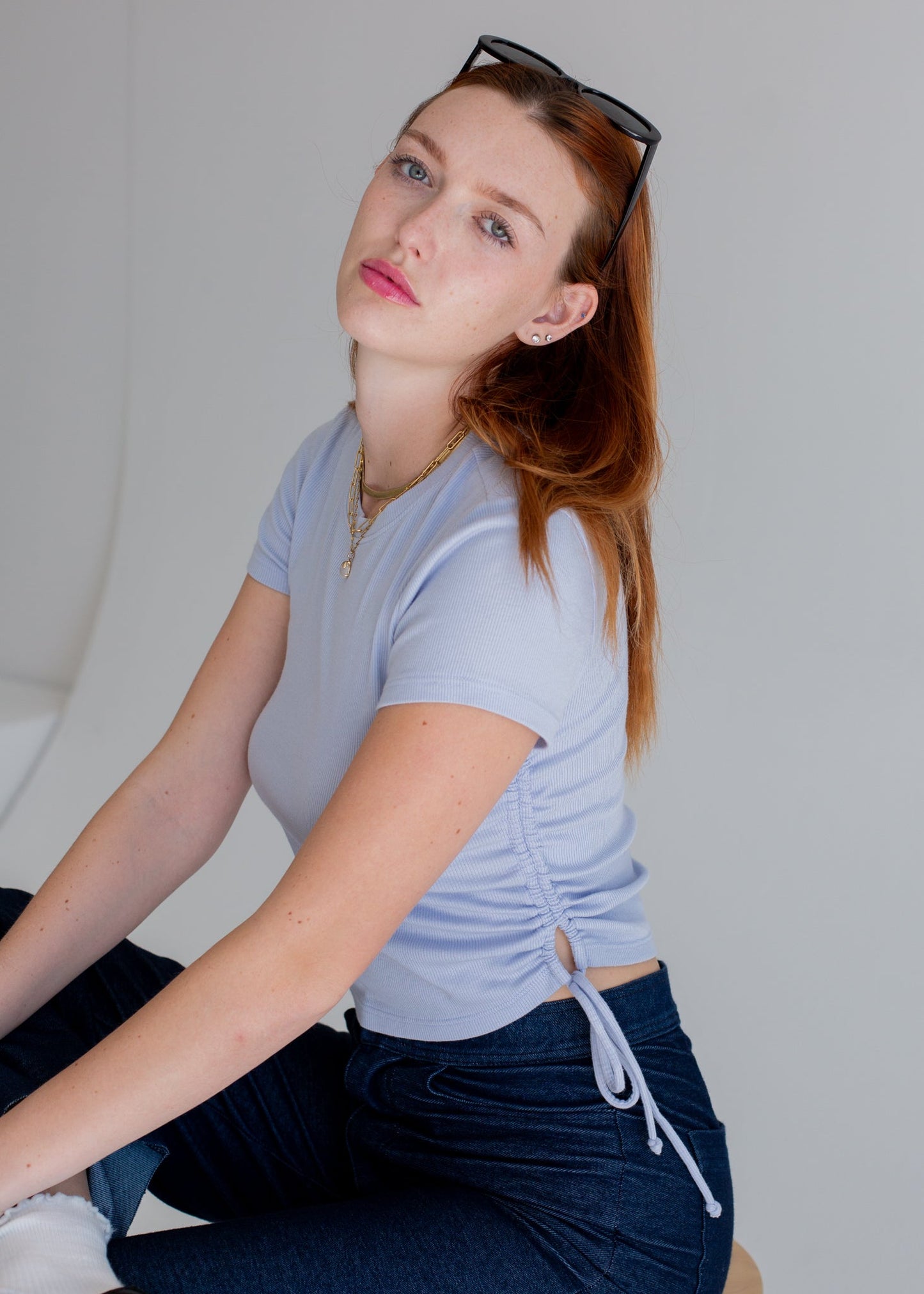 Glee + Co Ruched Ribbed Crop Tee in XS view 10 - Ribbed Ruched Shirt (top)