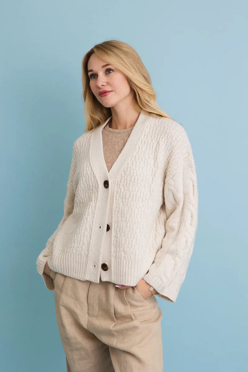 Harvest Hug Cardigan β Soft, Stylish, and Snug π§Ά - MeeeShop Women's Fashion
