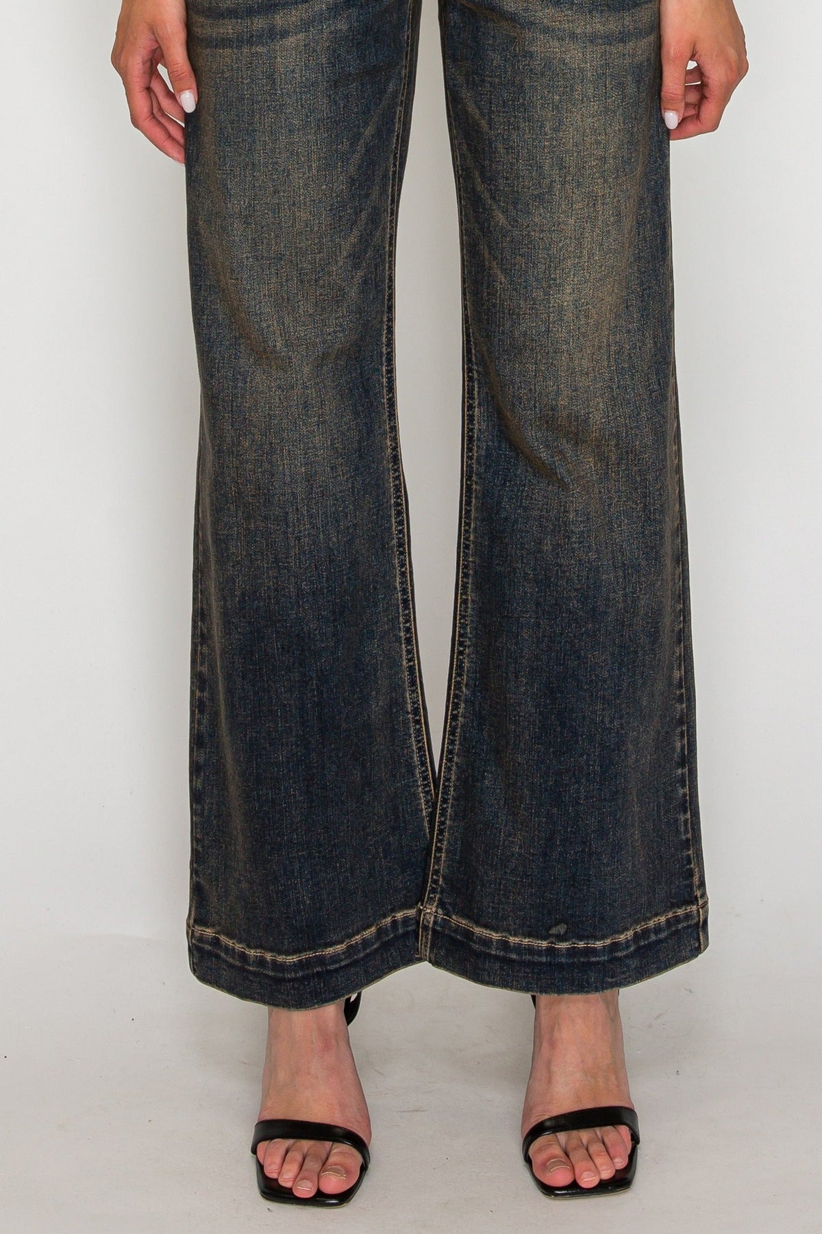 High Rise Relaxed Flare Leg Jeans view 14 - High-Waisted - High Rise Jeans Women (bottom)