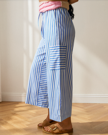 Layla Elastic Waist Patch Pocket Wide Leg Ankle-length Pants in M view 2 - Comfort Stretch (bottom)