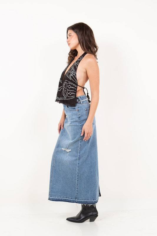 Livia Denim Maxi Skirt Frayed Waistband W/ Slit Detail in M view 2 - Detail Skirt (dress)
