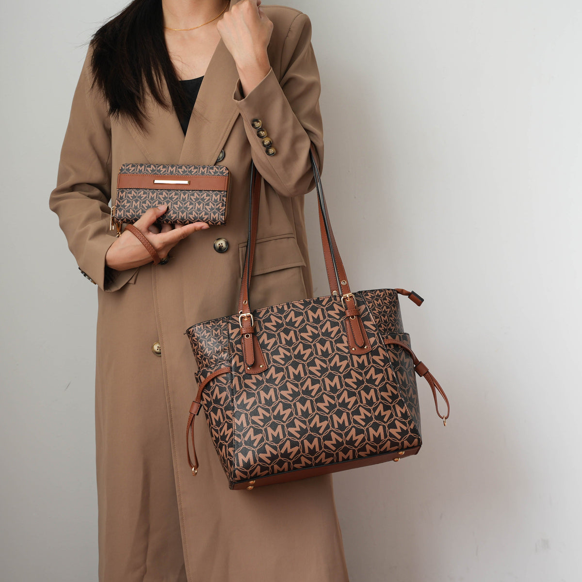 Pauline Tote Bag and Set in Chestnut view 2 - Pauline Tote Bag Moynat (one-piece)