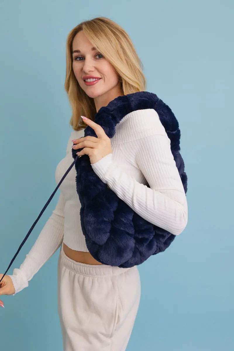 Plush Cloud Knit Cross Body Bag ☁️ - MeeeShop Women's Fashion
