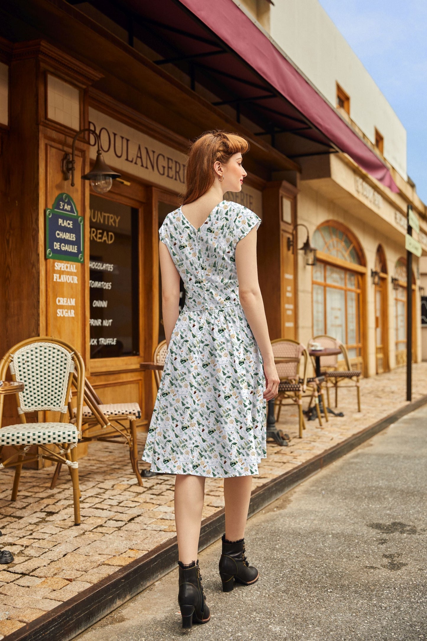 Retrolicious Animal Town Greta Dress in 1X view 6