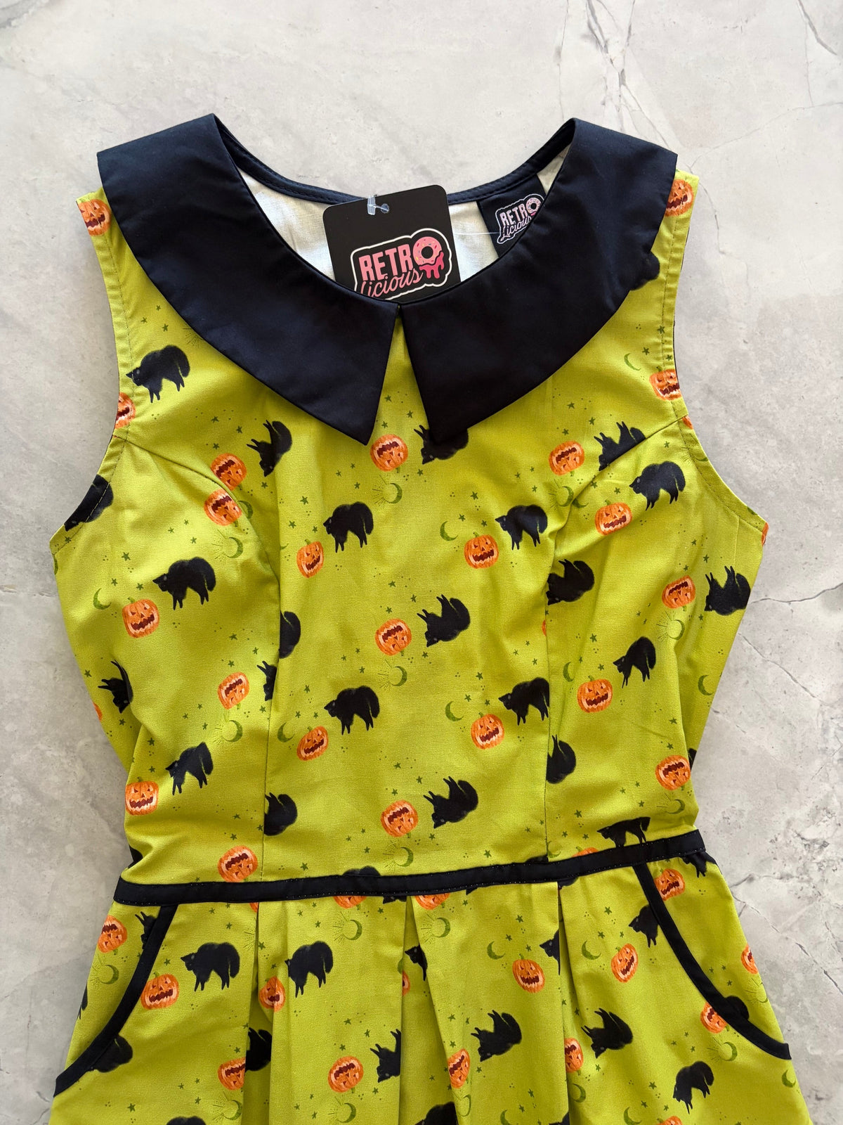 Retrolicious Black Cat Collared Dress in L view 4