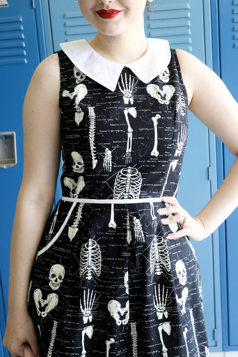 Retrolicious Glow Anatomically Correct Collared Dress in S view 2