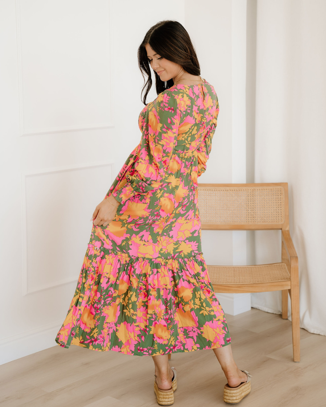 tinsley floral puff Tinsley Floral Puff Sleeve Smocked Bodice Frill Tiered Dress view 10 (dress) - shop at us.meeeshop