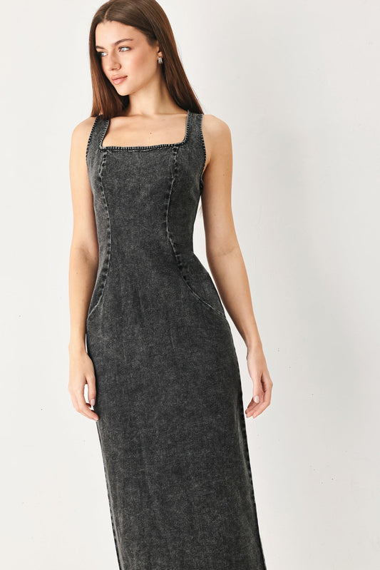 Urban Chic Denim Midi Dress in BLACK view 2 - Urban Chic Dress Code
