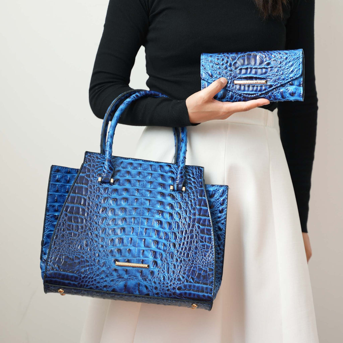 Viridiana Croc Tote Bag and Set view 10 - Viral Croc Bag (one-piece)