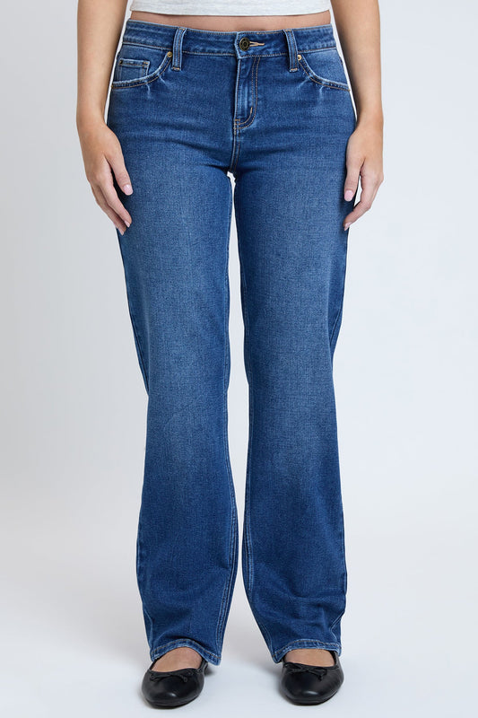 Women's Essential Straight Jeans in M Medium Blue view 2 - Women'S Essential Jeans (bottom)