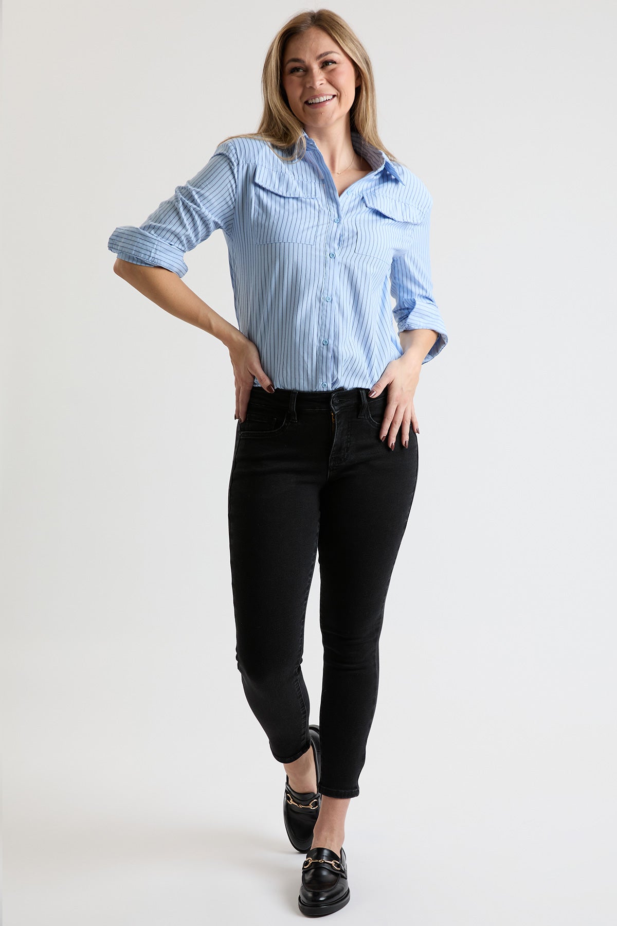 Women's Everyday Skinny Jean in W Black view 23 - Women'S Everyday Jeans (bottom)