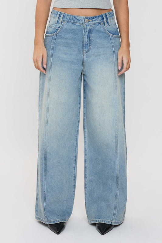 Women's Relaxed Extra Baggy Wide Leg Jeans in J Faded Blue view 2 - Relaxed Fit - Women'S Relaxed Jeans Petite (bottom)