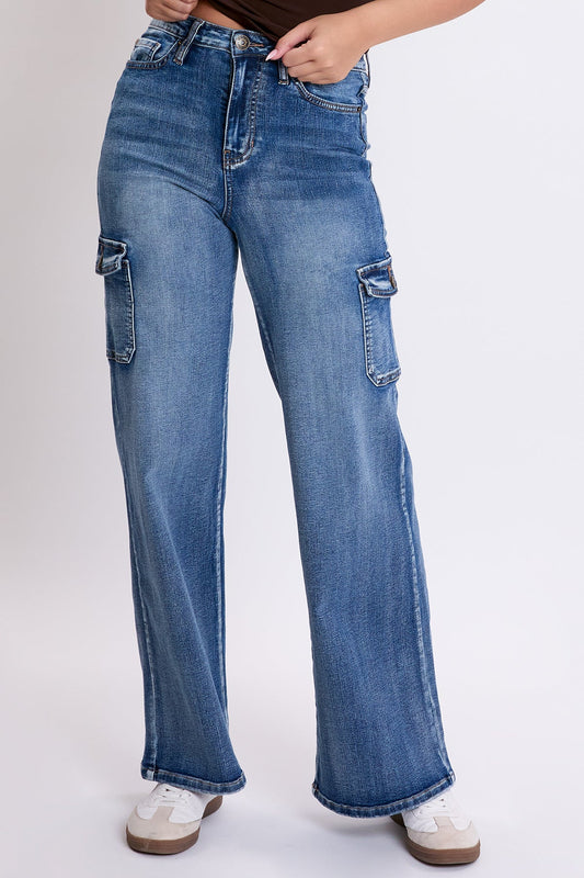 Women's Skater Cargo Wide Leg Jeans Denim in N Indigo Blue view 2 - Womens Skater Jeans Bershka (bottom)