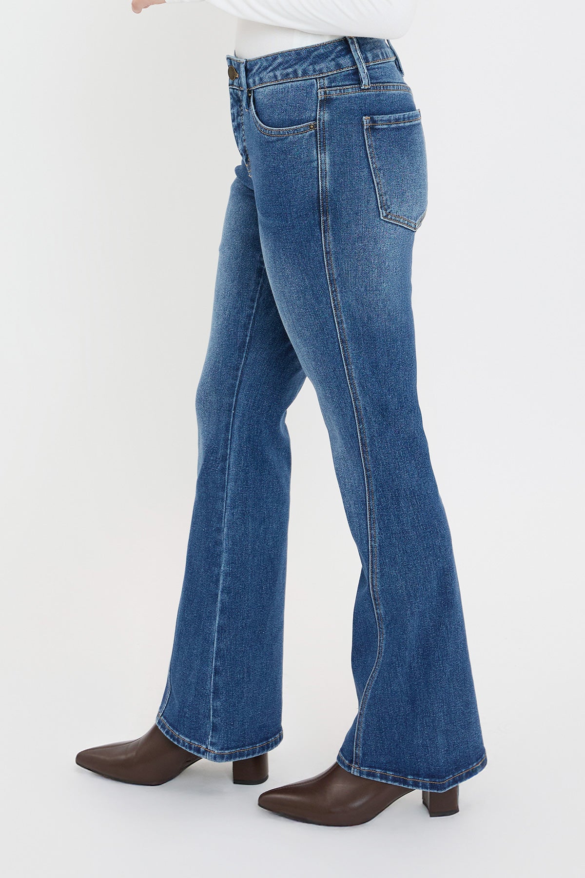 Ymi Women's Curve Seam Flare Jeans - MeeeShop Women's Fashion