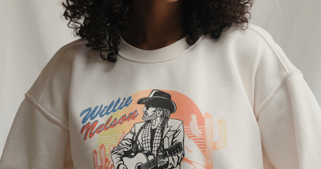 women's fashion 2026 mom dress with Willie Nelson Bloody Mary sweatshirt top from MeeeShop USA boutique