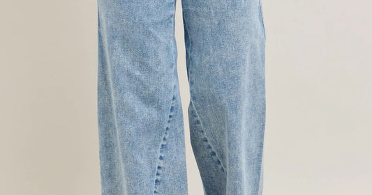 Affordable boutique fashion USA women wearing high waist wide leg jeans Judy Blue full size