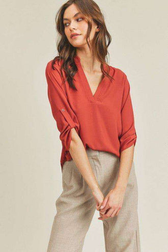V-Neck Tops - US Women's Fashion & Styling Guide Collection
