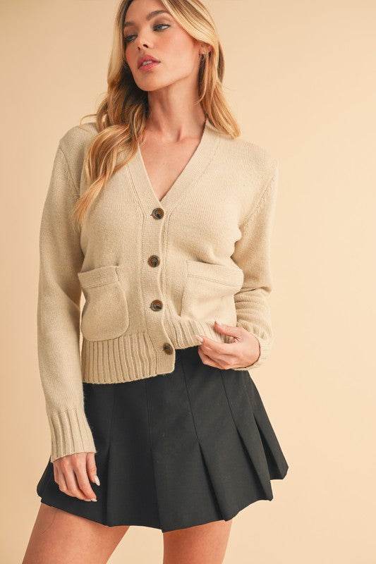 Aemi + Co Ribbed Hem Button Down V-Neck Cardigan - us.meeeshop