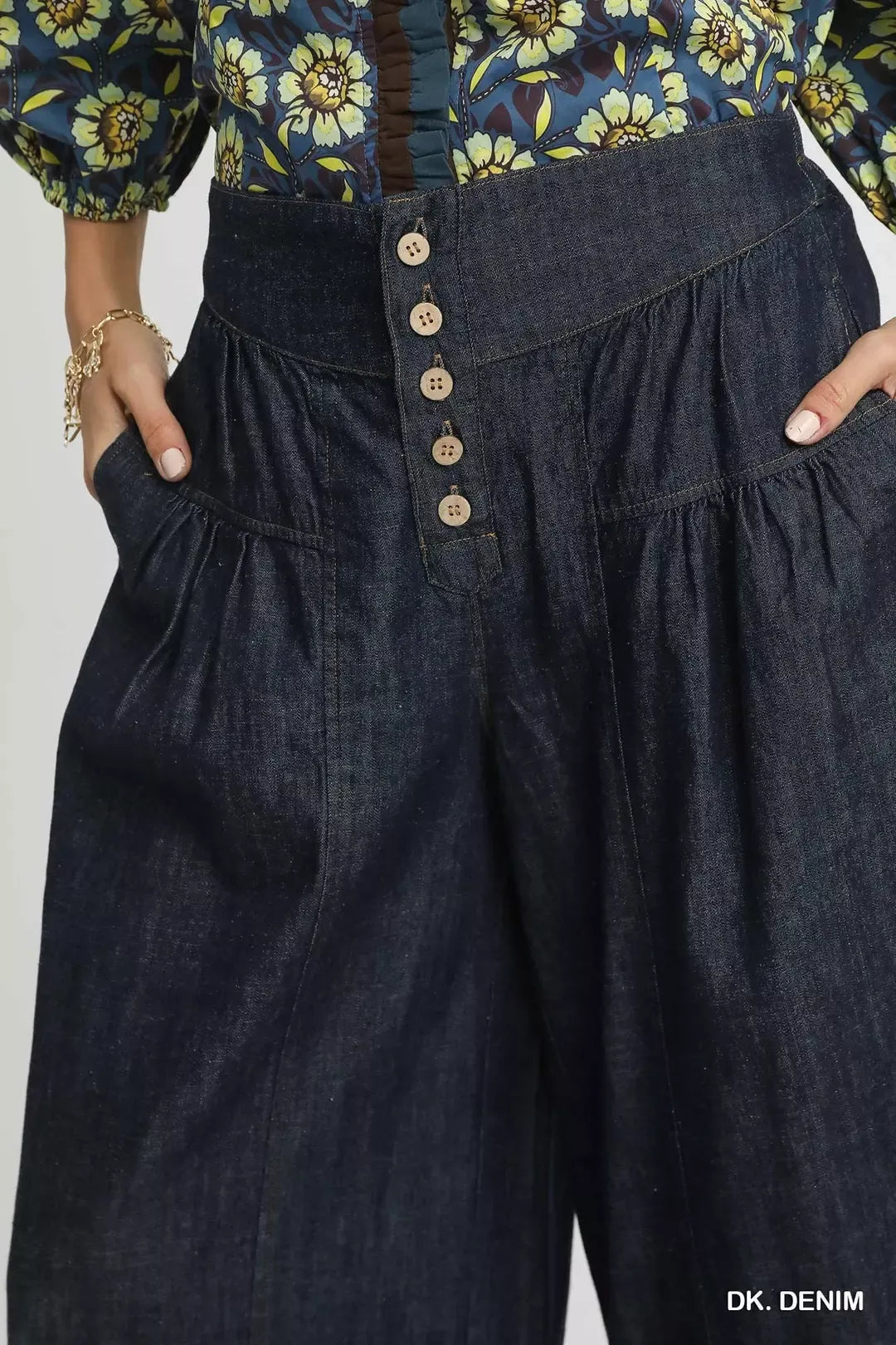 umgee stone washed Umgee Stone Washed Wide-leg Button-front Culottes view 4 (piece) - shop at us.meeeshop