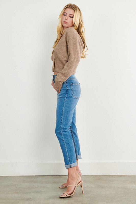 Vibrant MIU Classic Mom Jeans | us.meeeshop