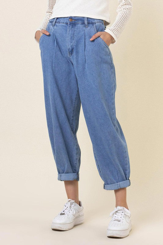 Vibrant MIU Slouchy High Waisted Jeans | us.meeeshop