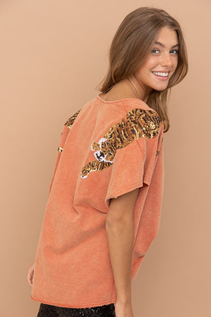 Blue B Tiger Sequin Patch T Shirt | us.meeeshop