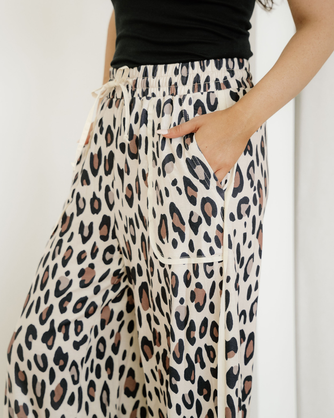 kahlani leopard drawstring Kahlani Leopard Drawstring Wide Leg Cropped Pants view 4 (bottom) - shop at us.meeeshop