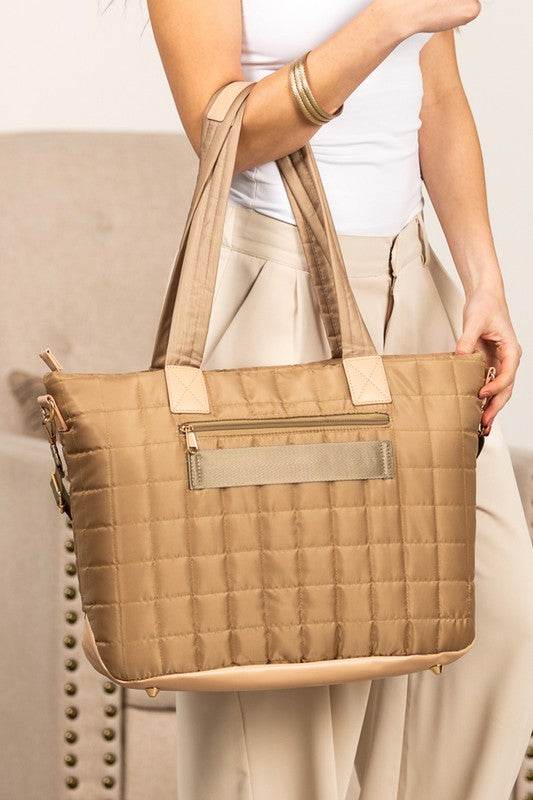 Mila Quilted Traveler Tote with Mini Clutch - us.meeeshop