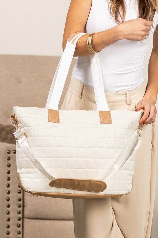 Mila Quilted Traveler Tote with Mini Clutch - us.meeeshop