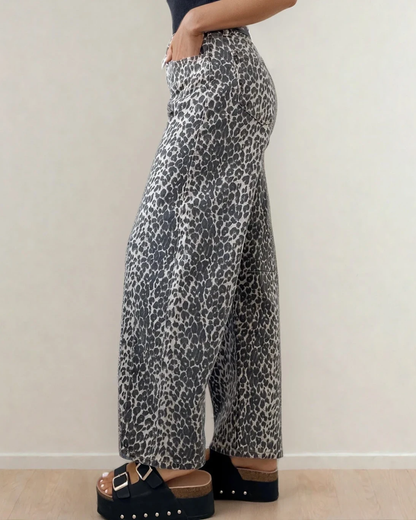 naeve leopard print Naeve Leopard Print High Waist Barrel Jeans view 3 (bottom) - shop at us.meeeshop