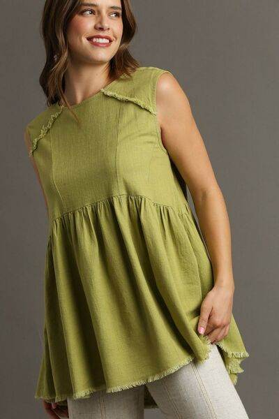 Umgee Raw Hem Linen Round Neck Sleeveless Top Plus Size - us.meeeshop