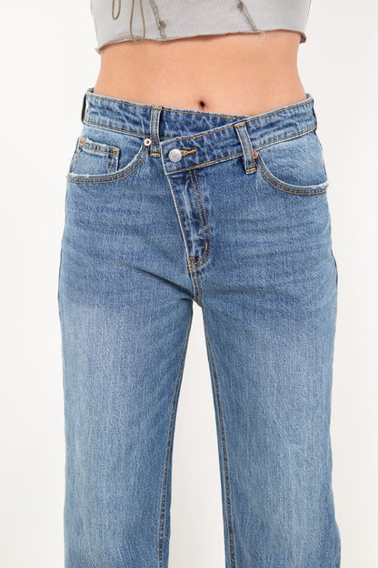 dual accent high Dual Accent High Rise Straight Leg Jeans view 7 (bottom) - shop at us.meeeshop