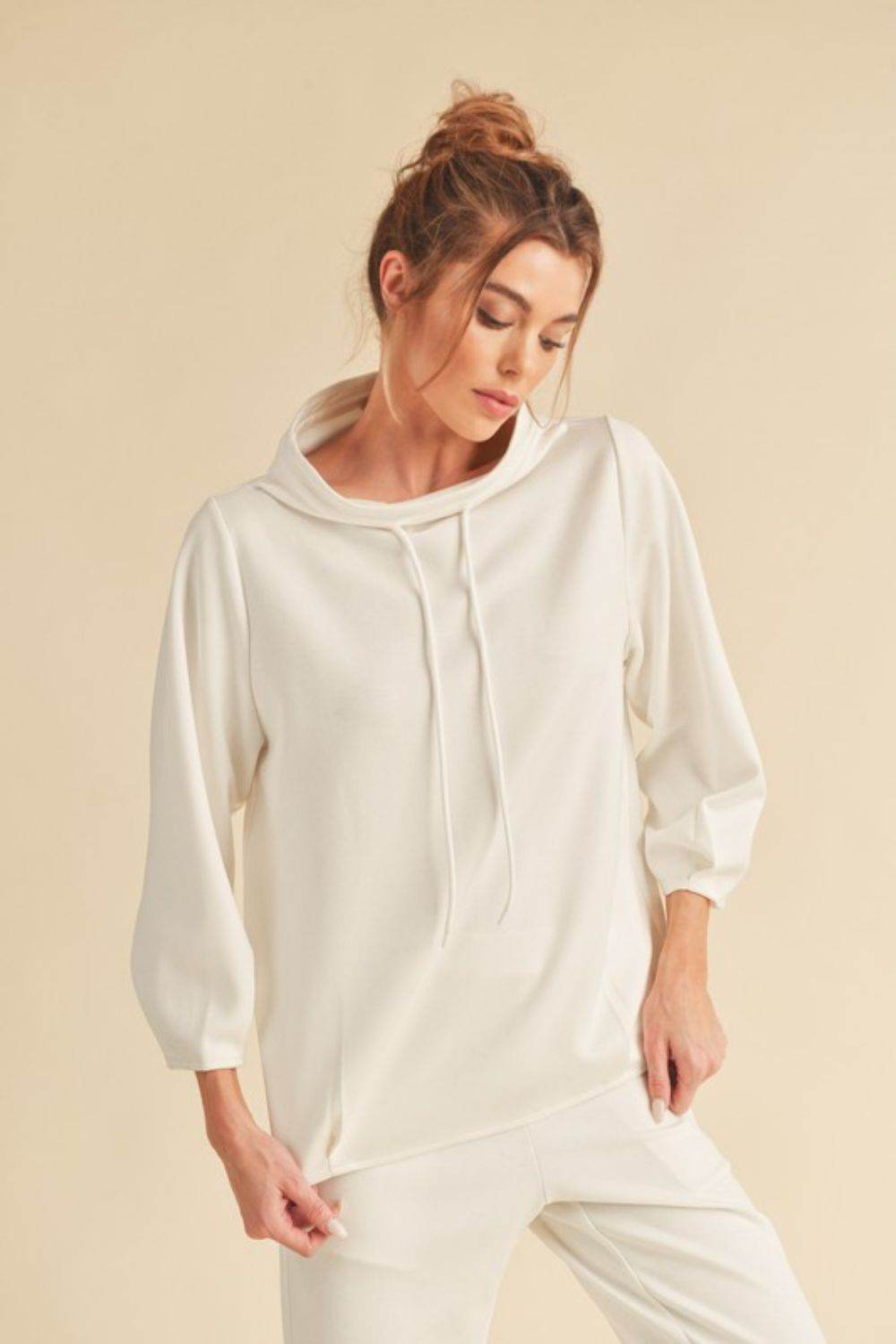 Aemi + Co Lightweight Drawstring Mock Neck Sweatshirt in White - us.meeeshop