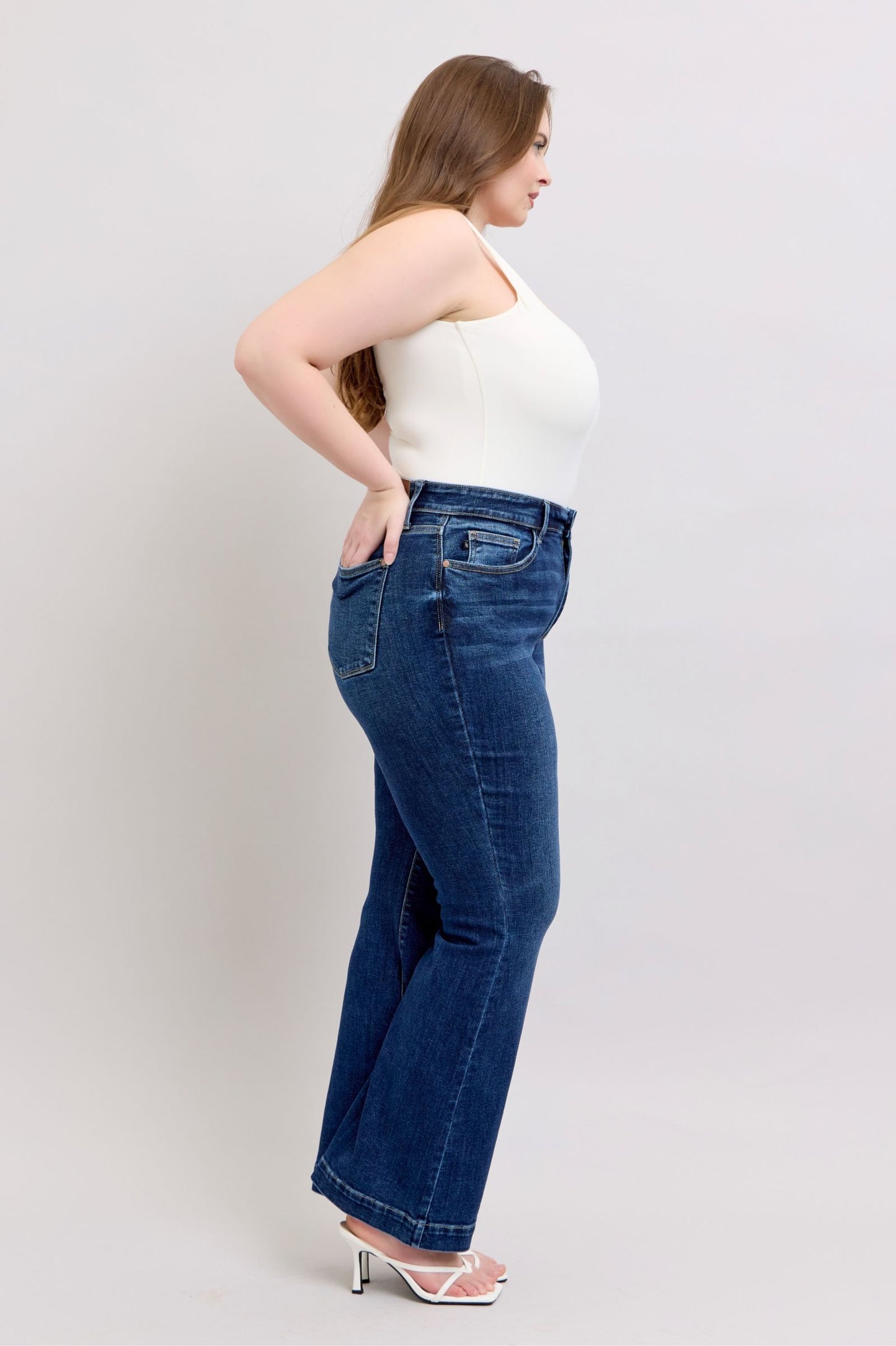 Judy Blue | High Rise Flare Jeans with Pockets Plus Size - us.meeeshop