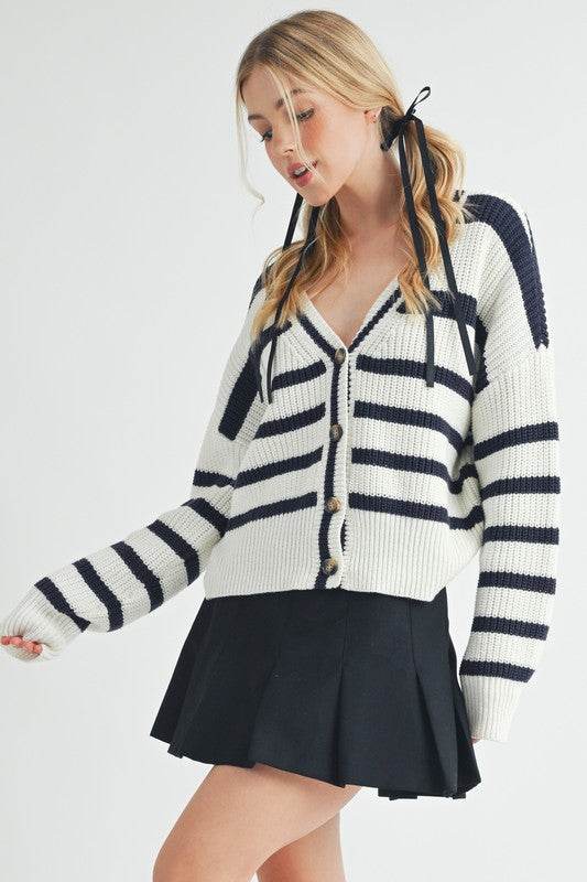 Aemi + Co Striped V-Neck Button Down Cardigan - us.meeeshop